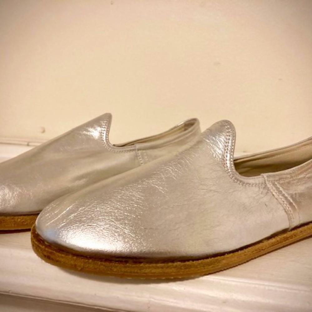 Aintap Handmade Genuine Leather Silver Slip-ons, Women's Size 39 (US 7.5-8)